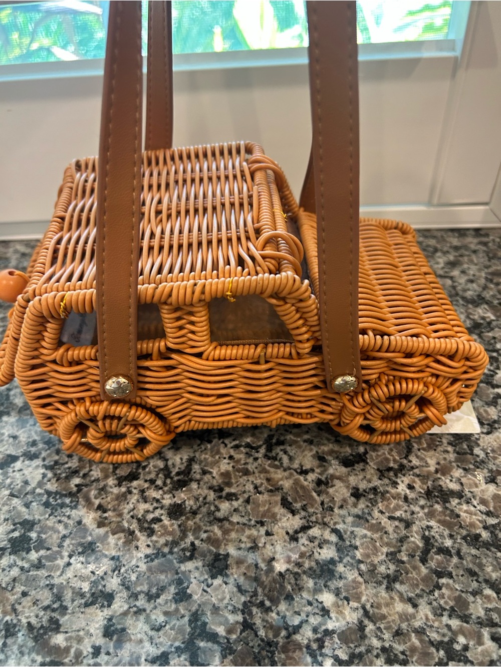 Tommy Bahama Wicker Jeep Car-Shaped Shoulder Handbag - Picture 3 of 8